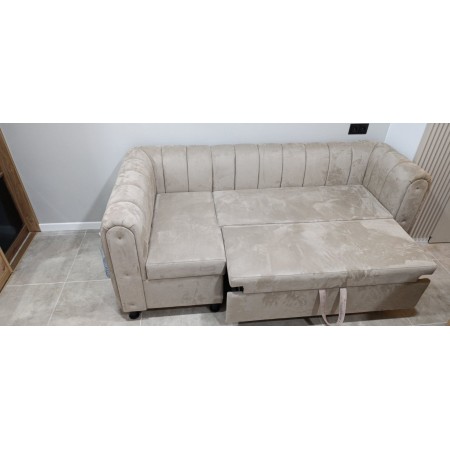 Современный кухонный уголок 